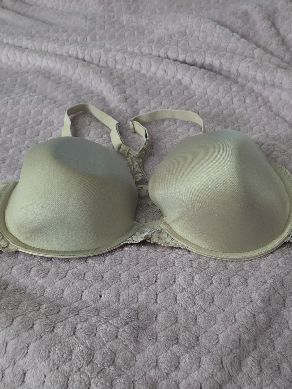 Maidenform Smooth Molded T-Shirt Bra — Light Cream